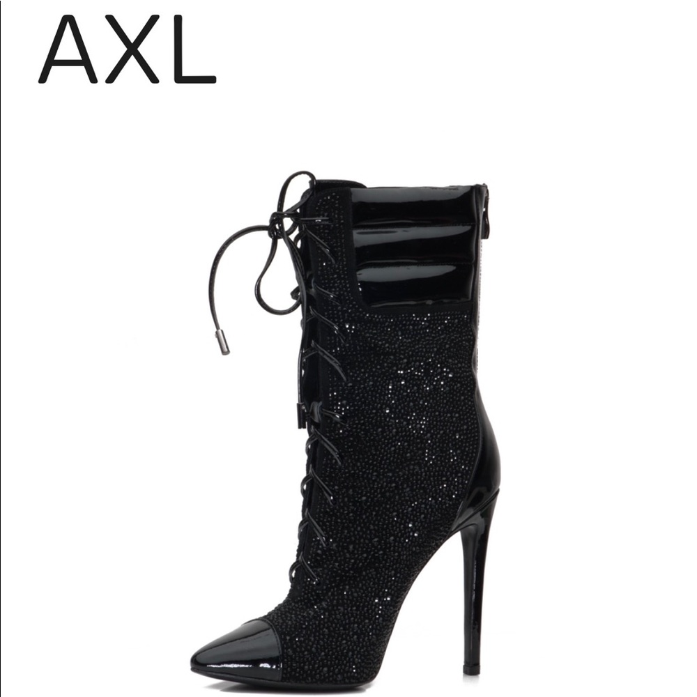 Sexy sparkly Booties (size runs small) fits 8